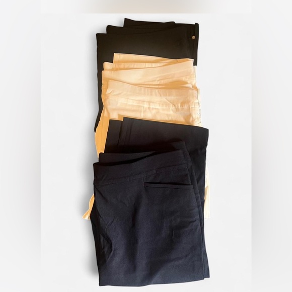 Chico's Set of Pants - Picture 1 of 3